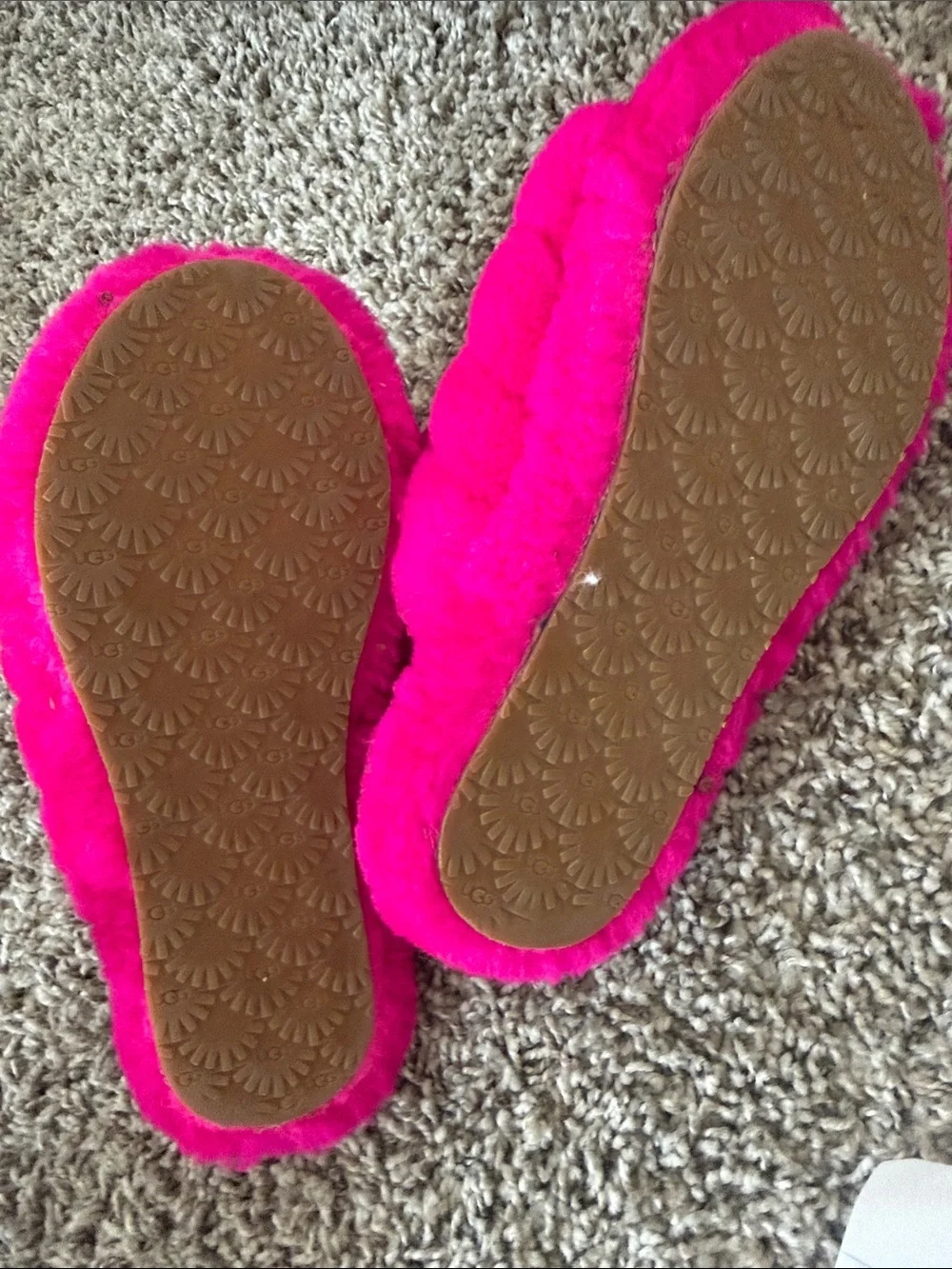 UGG Kids Fluff Slide in Hot Pink Faux Shearling